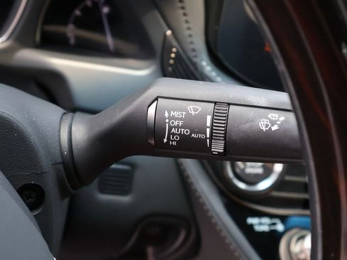 Used 2022 Lexus LS 500 AWD w/ Luxury Package image 34
