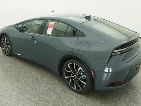 New 2026 Toyota Prius Plug-In Hybrid image 5