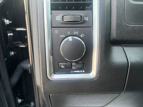 Used 2024 RAM 1500 Warlock AWD/4WD image 29