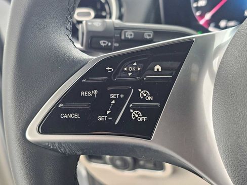 Used 2026 Mercedes-Benz GLB 250 image 28