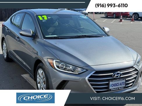 Used 2017 Hyundai Elantra SE FWD image 1