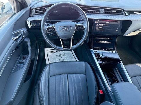 Certified 2024 Audi Q8 e-tron Premium Plus w/ Premium Plus Package image 17