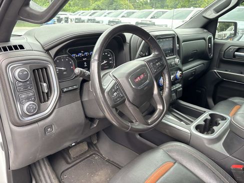 Used 2021 GMC Sierra 1500 AT4 w/ AT4 Premium Package AWD/4WD image 18