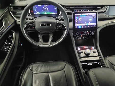 Used 2022 Jeep Grand Cherokee Overland image 22