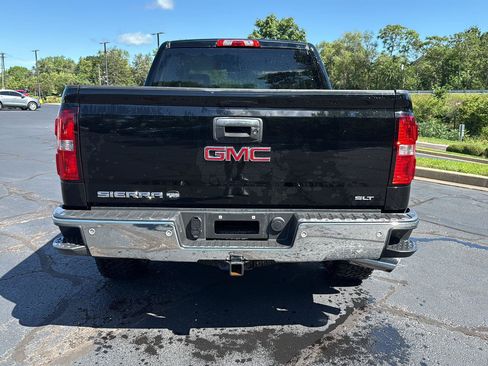 Used 2014 GMC Sierra 1500 SLT w/ SLT Crew Cab Value Package AWD/4WD image 4