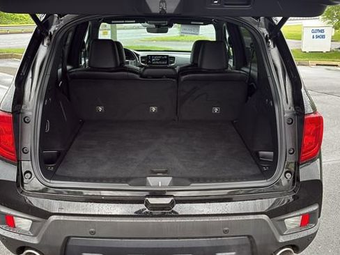 Used 2025 Honda Passport EX-L image 25