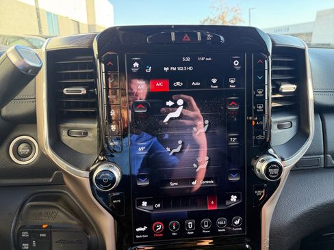 Used 2019 RAM 2500 Laramie AWD/4WD image 24