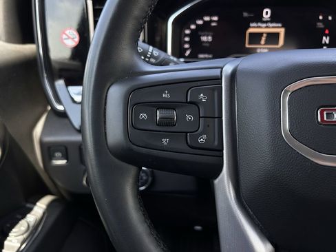 Used 2025 GMC Sierra 1500 SLT RWD image 14