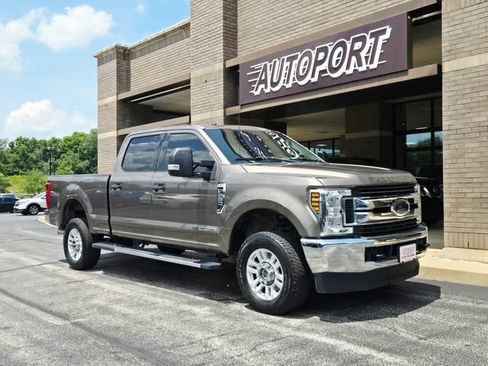 Used 2018 Ford F250 XLT AWD/4WD image 1