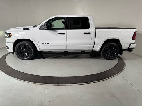 Used 2025 RAM 1500 Big Horn AWD/4WD image 2