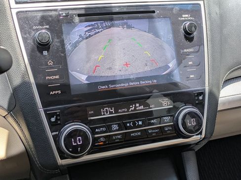 Used 2019 Subaru Outback 2.5i Premium AWD/4WD image 12