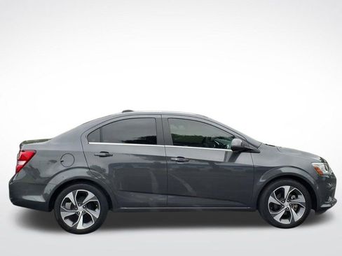 Used 2020 Chevrolet Sonic Premier FWD image 3
