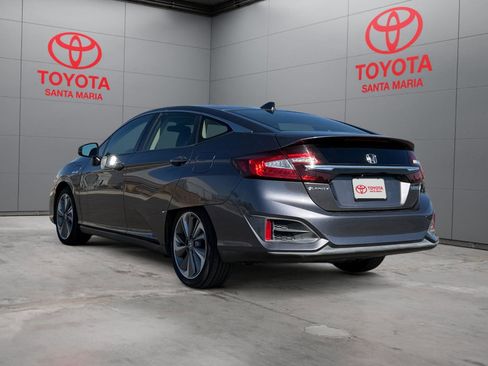 Used 2019 Honda Clarity Plug-In Hybrid image 2