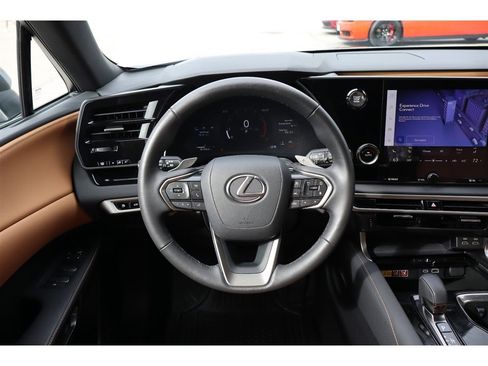 Used 2025 Lexus RX 350 FWD w/ Technology Package image 30