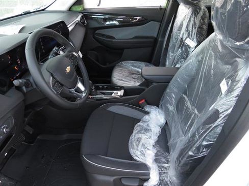 New 2026 Chevrolet TrailBlazer LT w/ Convenience Package image 12