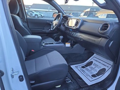 Used 2023 Toyota Tacoma TRD Off-Road image 35