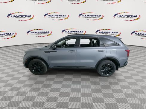 Used 2023 Kia Sorento SX AWD/4WD image 5