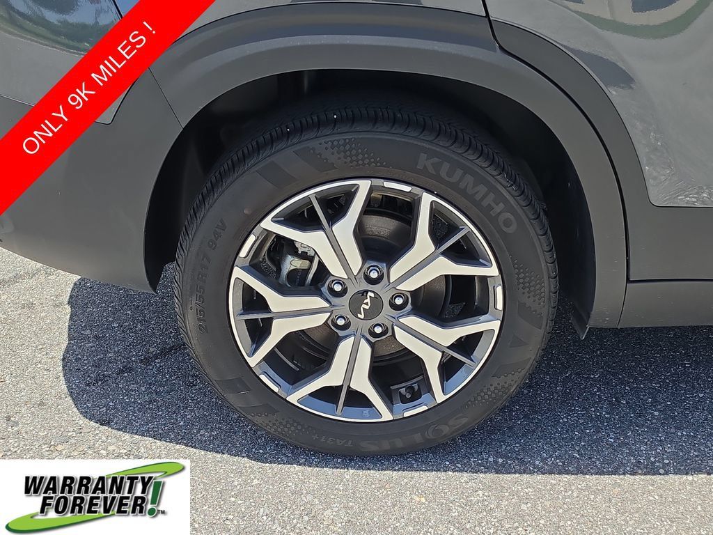 Used 2022 Kia Seltos EX AWD/4WD image 5