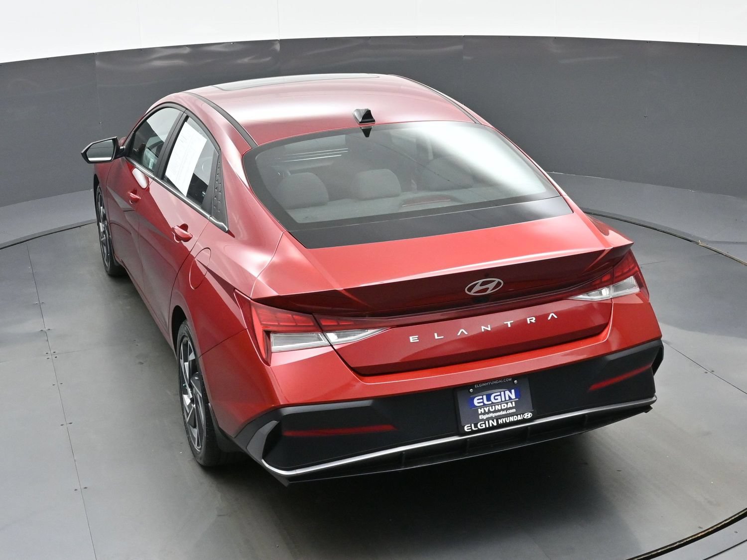 Certified 2024 Hyundai Elantra SEL w/ Convenience Package FWD image 36