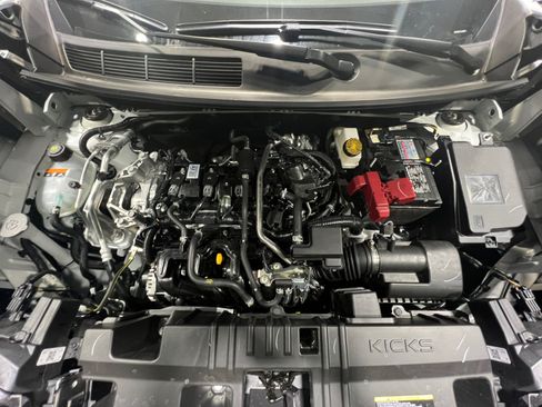 New 2026 Nissan Kicks SR w/ SR Premium Package FWD image 22