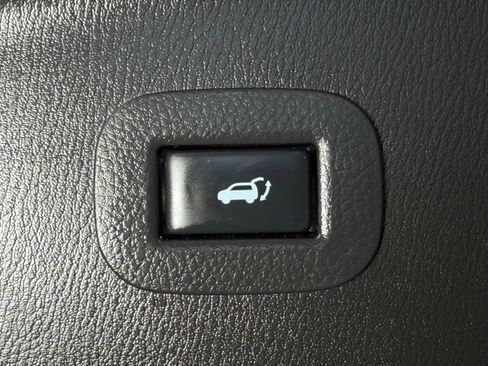 Used 2015 INFINITI QX80 2WD w/ Deluxe Technology Package image 16