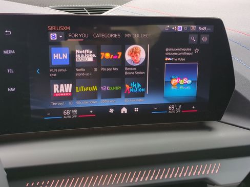 Certified 2025 BMW 228i xDrive w/ Premium Package image 21