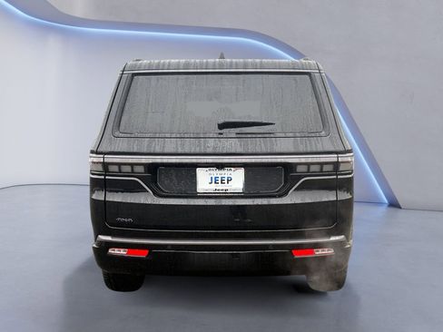 New 2026 Jeep Grand Wagoneer Limited image 4