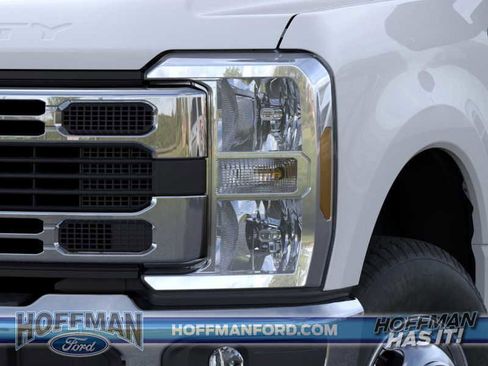 New 2025 Ford F350 XL w/ XL Chrome Package image 18