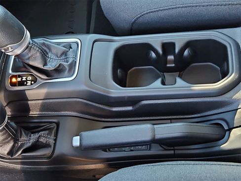 New 2026 Jeep Wrangler Unlimited Rubicon image 25