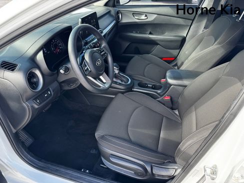 Certified 2021 Kia Forte LXS image 9