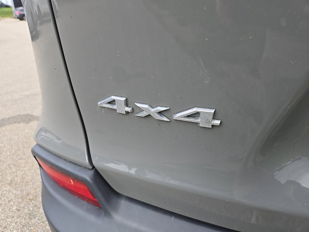 Used 2019 Jeep Cherokee Limited AWD/4WD image 7