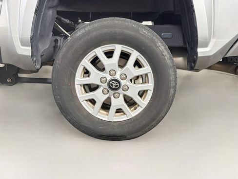 Used 2024 Toyota Tacoma SR5 RWD image 30
