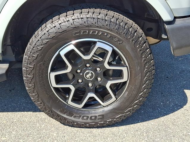 Used 2021 Ford Bronco Outer Banks AWD/4WD image 8