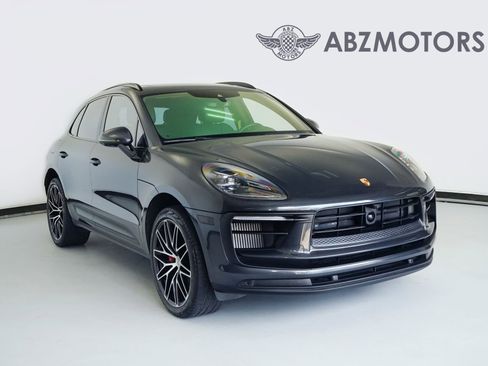 Used 2023 Porsche Macan S AWD/4WD image 1