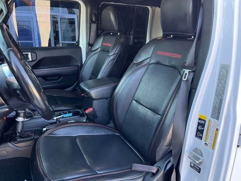 Used 2021 Jeep Gladiator Rubicon AWD/4WD image 5