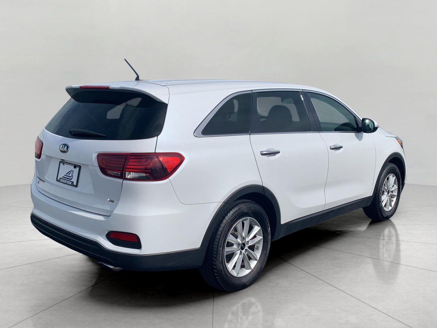 Used 2019 Kia Sorento FWD V6 image 7