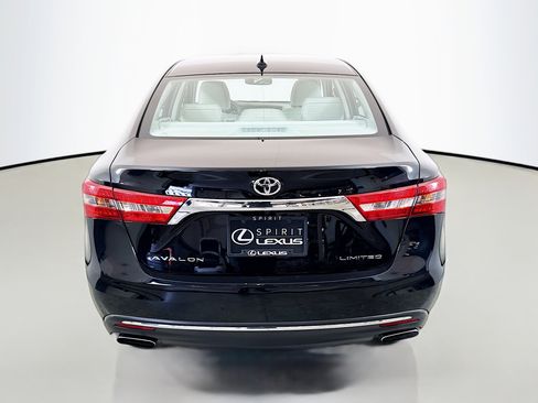 Used 2016 Toyota Avalon Limited w/ Protection Package FWD image 6