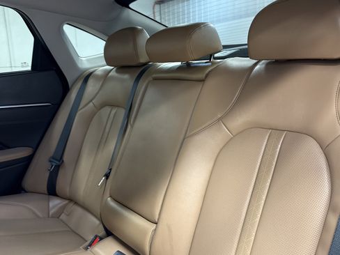 Used 2025 Hyundai Sonata Limited image 13