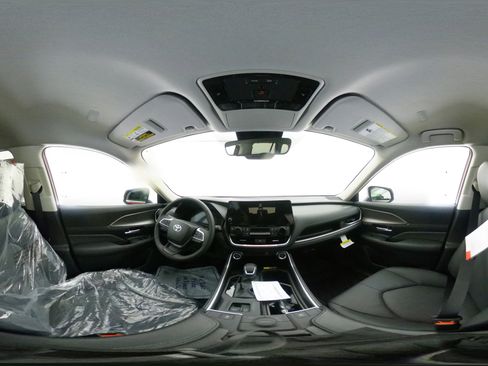 New 2026 Toyota Grand Highlander XLE image 33