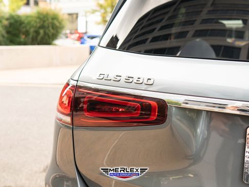 Used 2020 Mercedes-Benz GLS 580 4MATIC image 47