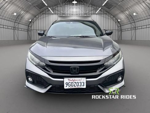 Used 2018 Honda Civic Sport Touring image 5