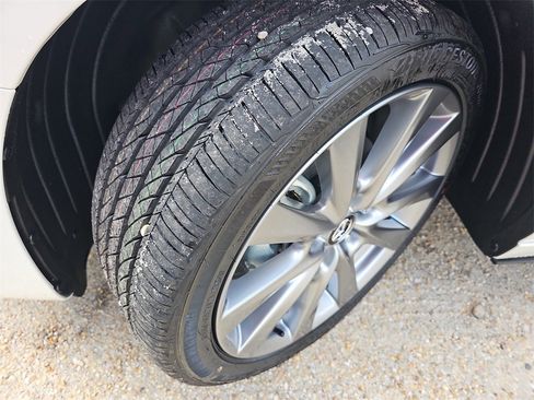 New 2026 MAZDA MAZDA3 2.5 S Sedan w/ Preferred Pkg image 31