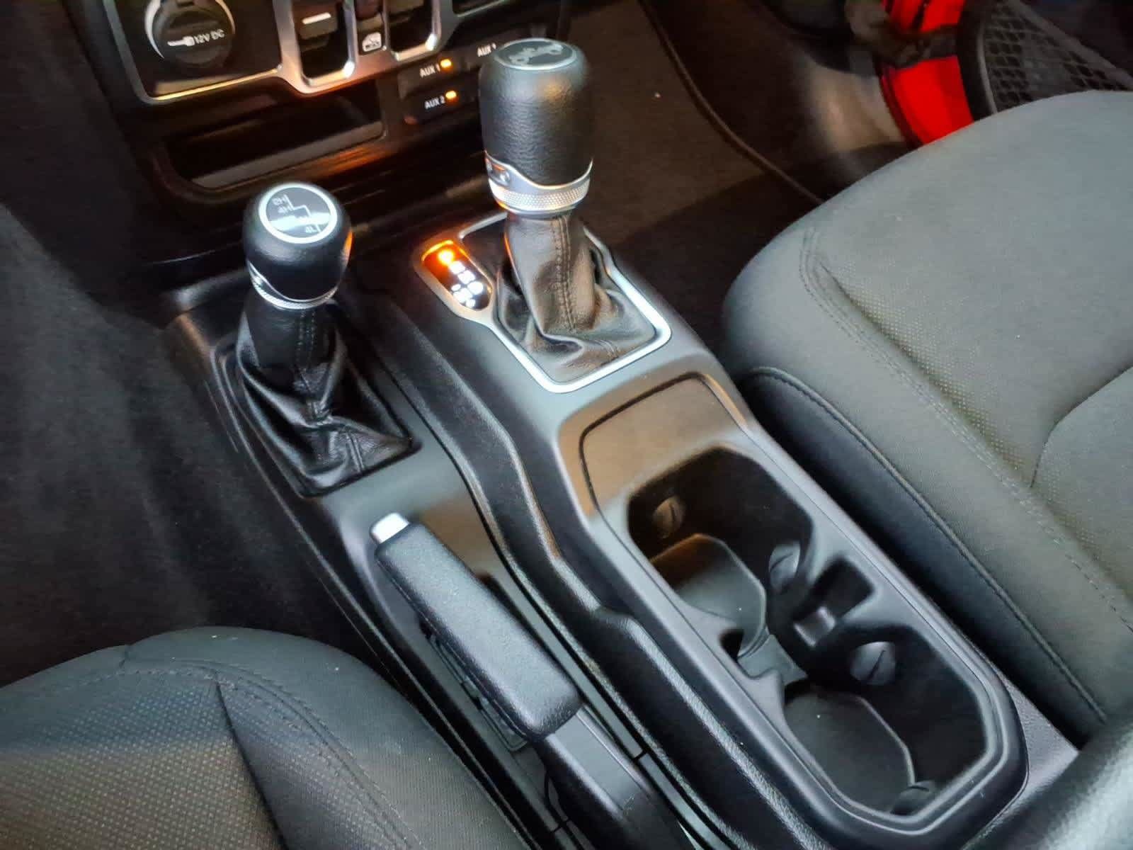 Used 2019 Jeep Wrangler Unlimited Sport S AWD/4WD image 23