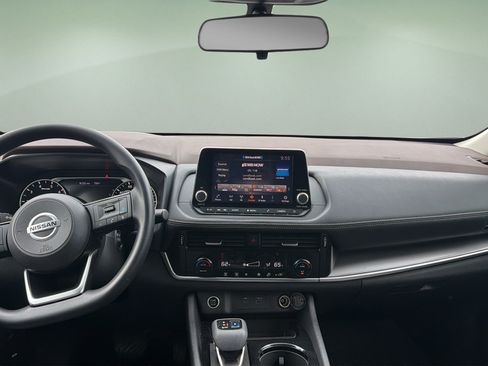 Certified 2021 Nissan Rogue SV AWD/4WD image 7
