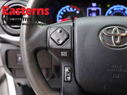 Used 2020 Toyota Tacoma SR RWD image 14