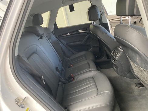 Used 2019 Audi Q5 2.0T Premium AWD/4WD image 12