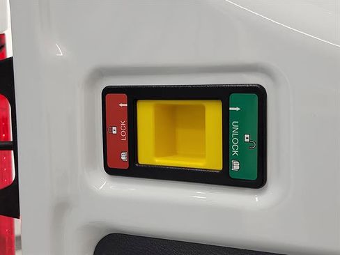 New 2026 Ford Transit 250 148 Medium Roof RWD image 10