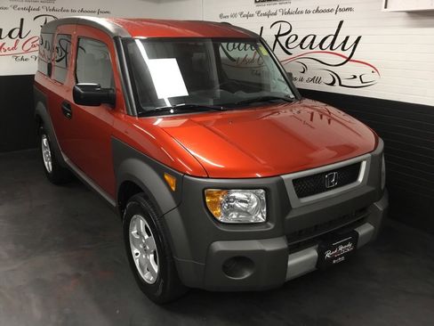 Used 2004 Honda Element EX image 2
