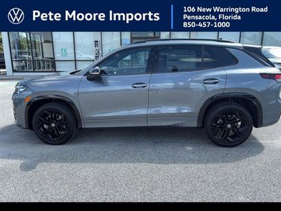 New 2025 Volkswagen Tiguan SE R-Line