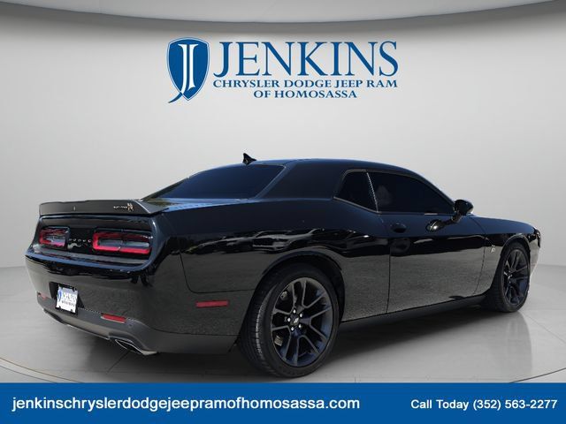 Used 2021 Dodge Challenger R/T Scat Pack RWD image 3